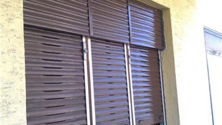 ahsap panjur tamiri